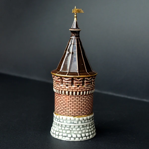 Сувенир Спасская башня (фарфор) Сувенир Спасская башня (фарфор)