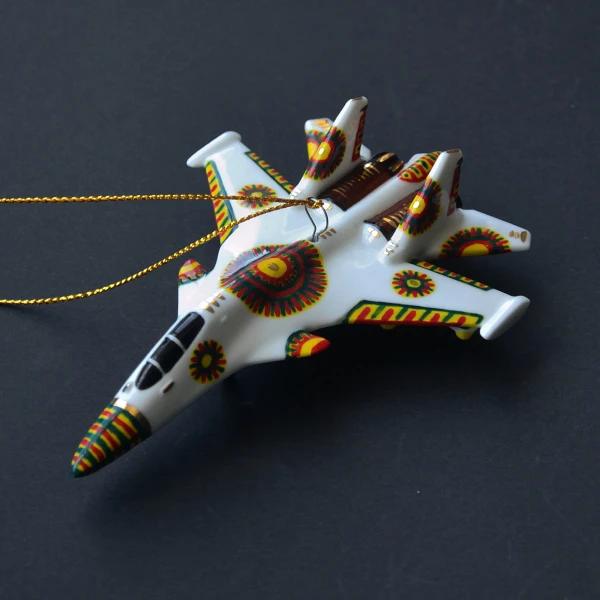 Ёлочная игрушка Самолет-истребитель №30 белый  с росписью в народном стиле, фарфор, подарочная упаковка